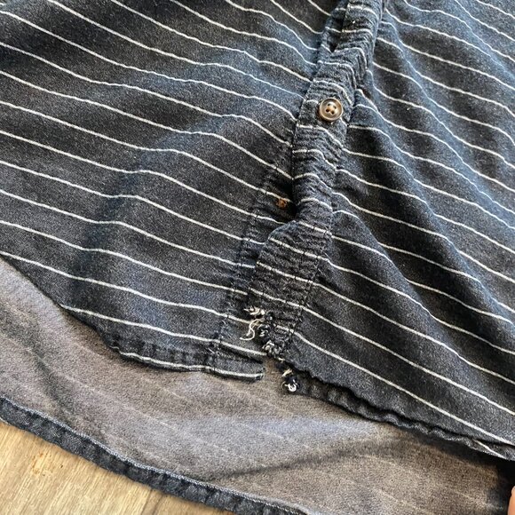 Denim & Flower Slim Fit Striped Dark Gray Button Down Shirt Medium (flawed) - Picture 4 of 7